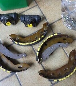 n°gd566 kit frein peugeot 205 bk1239g lucas neuf DPA86