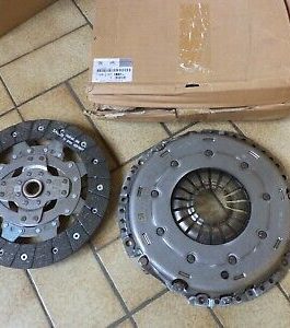 n°pl15 kit embrayage citroen berlingo c3 c4 c5 ds3 ds4 ds5 9823041680 neuf DPA86