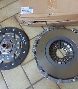 n°pl15 kit embrayage citroen berlingo c3 c4 c5 ds3 ds4 ds5 9823041680 neuf DPA86