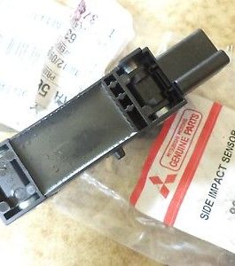 n°v662 contacteur airbag mitsubishi carisma 8651a011 neuf DPA86