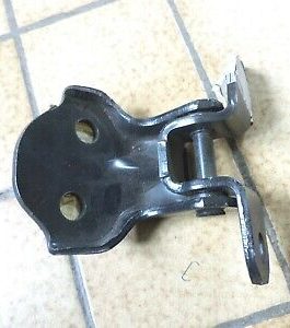 n°sa517 charniere porte avd toyota corolla 6873012070 neuve DPA86