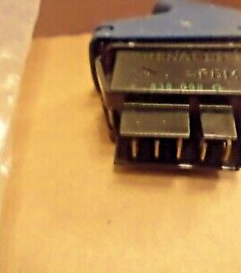 n°159 interrupteur vitre renault twingo 7700838098 neuf DPA86