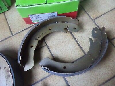 n°gd542 jeu garniture frein ford granada renault trafic 562439 valeo neuve DPA86