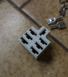n°7ce9 lot support relais 7 broches valeo 649500 neuf DPA86