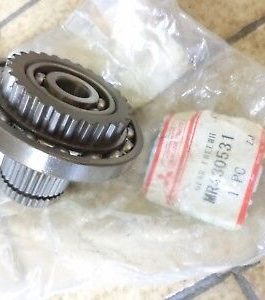 n°v668 engrenage arbre roue libre mitsubishi mr430531 neuf DPA86