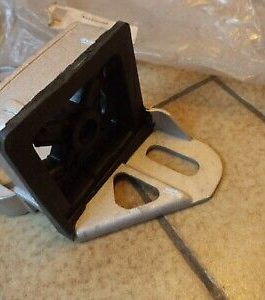 n°rn457 silentbloc echappement renault clio 255151 bosal neuf DPA86
