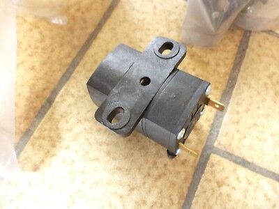 n°r37 pompe lave glace lada niva samara 21080520800951 neuve DPA86