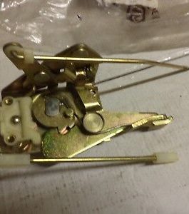 n°r167 serrure porte avg innocenti bertone 53456005 neuve DPA86