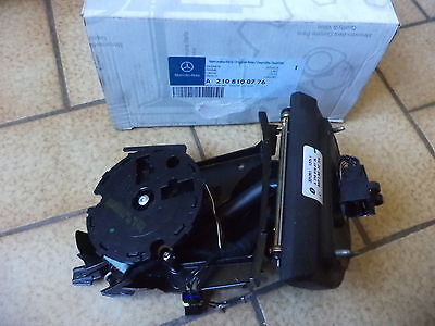 n°m265 moteur vitre ard w210 mercedes classe E 2108202642 neuf DPA86