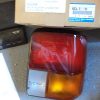 n°lm35 feu droit mazda 121  8bd451150 neuf DPA86