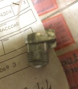 n°r155 guide cable essuie glace innocenti bertone 53331375 neuf DPA86