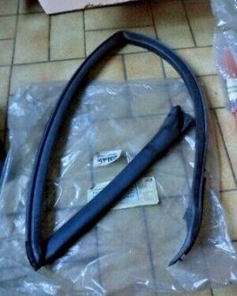 n°sa252 joint porte avd toyota celica 6238120040 neuf DPA86
