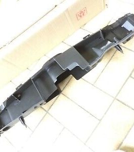 n°sa255 calandre mazda 323 b30d5071y neuve DPA86