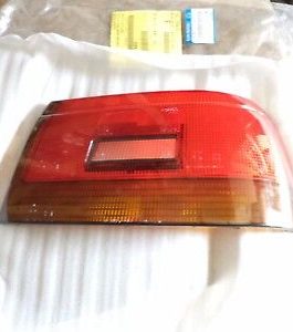 n°ma403 cabochon feu droit mazda 626 gk7251151c neuf