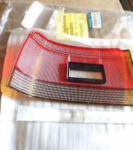 n°ma403 cabochon feu droit mazda 626 gk7251151c neuf DPA86