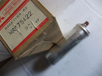n°d325 lot 4 bougies colt eclipse l200 pajero ms851418 neuve DPA86