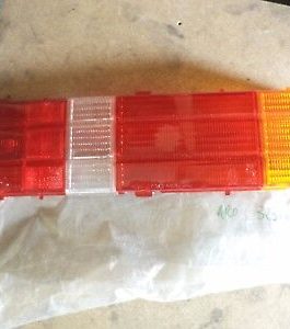 n°ma410 cabochon feu droit mazda 323 ba5451151a neuf DPA86