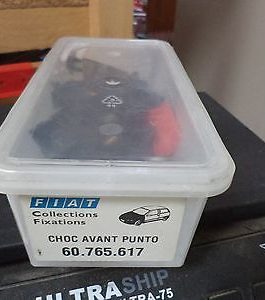 n°fv312 kit agrafe et fixation punto bloc avant 60765617 neuf DPA86