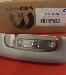 n°w94 poignee interieur droite jeep gd cherokee 1rv80hdaab neuve mopar DPA86