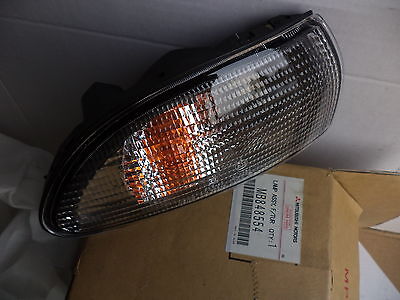 n°d200 jeu plaquettes mitsubishi colt eclipse galant mr389561 neuve DPA86