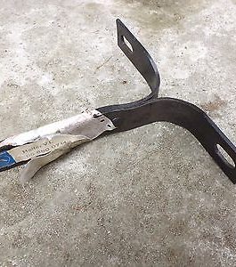 n°vm55 support fixation pare choc avg mercedes w114 w115 1158800714 neuf DPA86