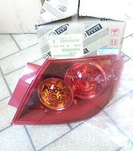 n°sa52 feu ard mazda 3 bp4k51170d neuf DPA86