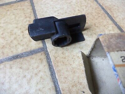 n°nc26 doigt delco nissan sunny 2215752a00 neuf n°nc26 doigt delco nissan sunny 2215752a00 neuf DPA86