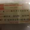 n°r208 boite fusible isuzu 94315204 neuve DPA86