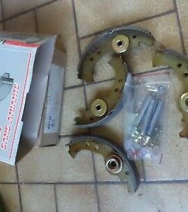 n°gd598 kit machoire frein fiat panda kdf135 ferodo neuf n°gd598 kit machoire frein fiat panda kdf135 ferodo neuf DPA86