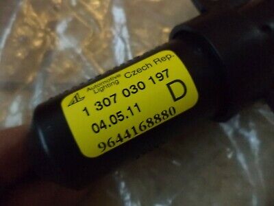 n°cl23 lave phare avd citroen c2 c3 6438h7 neuf DPA86