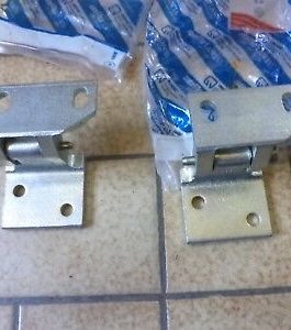 n°k77 lot charniere porte avd lancia zeta ulysse 1471110080 neuve DPA86