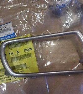 n°ma478 sa324 enjoliveur cache antibrouillard avd mazda 6 gr1a50c12a neuf DPA86