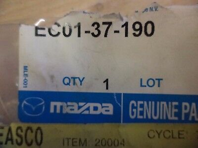 n°ma499 enjoliveur jante mazda tribute ec0137190 yl841a096bb neuf DPA86
