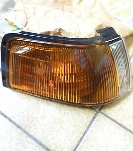 n°sa72 clignotant avd mazda 323 b4555106xb neuf DPA86