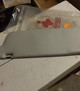 n°r182 pare soleil avd innocenti bertone 568100114 neuf DPA86