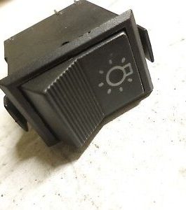 n°r186 interrupteur eclairage innocenti bertone neuf DPA86