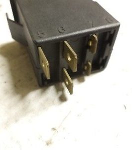 n°r186 interrupteur eclairage innocenti bertone neuf DPA86