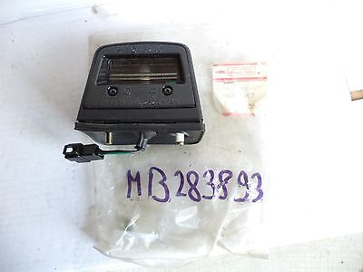 n°d233 eclairage plaque mitsubishi colt mb283893 neuf DPA86