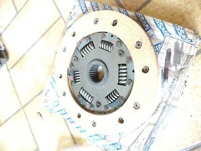 n°nc78 disque embrayage nissan cherry 30100m7790 neuf DPA86