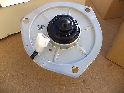 n°ma28 moteur chauffage mazda 121 da0161b10 neuf DPA86
