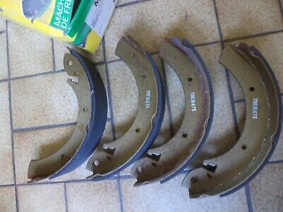 n°gd605 kit machoire frein renault master M570 MGA neuf DPA86