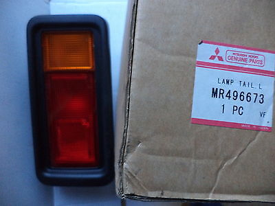 n°d233 eclairage plaque mitsubishi colt mb283893 neuf DPA86