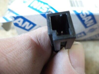 n°nc44 ampoule bleu nissan terrano 248603j000 neuve n°nc44 ampoule bleu nissan terrano 248603j000 neuve DPA86