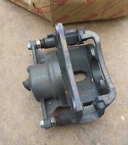 n°sa378 etrier avd toyota celica 4773020480 neuf DPA86