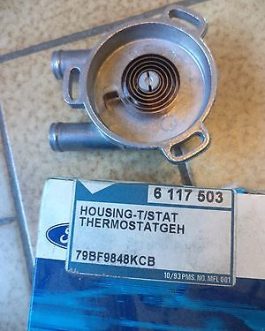 n°ma275 boitier thermostat ford fiesta MK1 172103 neuf DPA86
