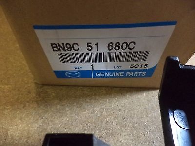 n°ma139 antibrouillard et support droit mazda 3 bn9c51680c neuf DPA86