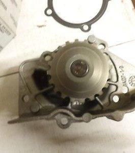 n°r152 pompe eau citroen berlingo evasion xantia 96250413 neuve DPA86