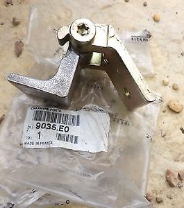 n°pc59 charniere porte arriere citroen saxo 9035e0 neuve DPA86