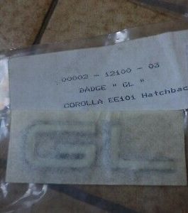 n°sa40 lot 4 logo toyota GL XLI neuf DPA86