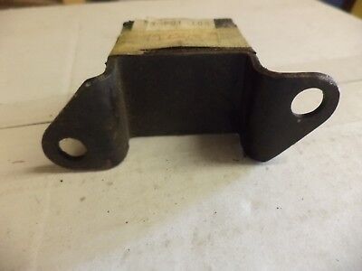 n°r95 silentbloc echappement innocenti bertone 53901108 neuf DPA86